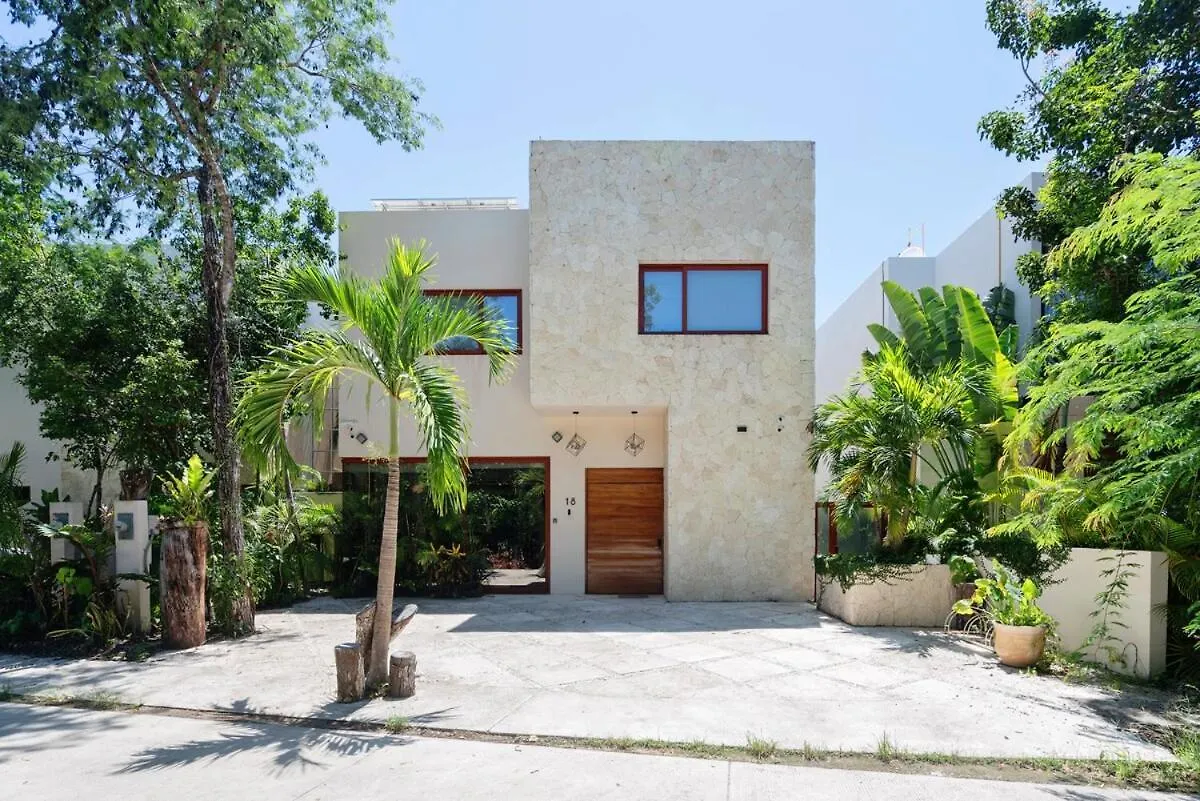 9Br Luxury Villas Aldea Zama, Private Pools & Gym! Tulum
